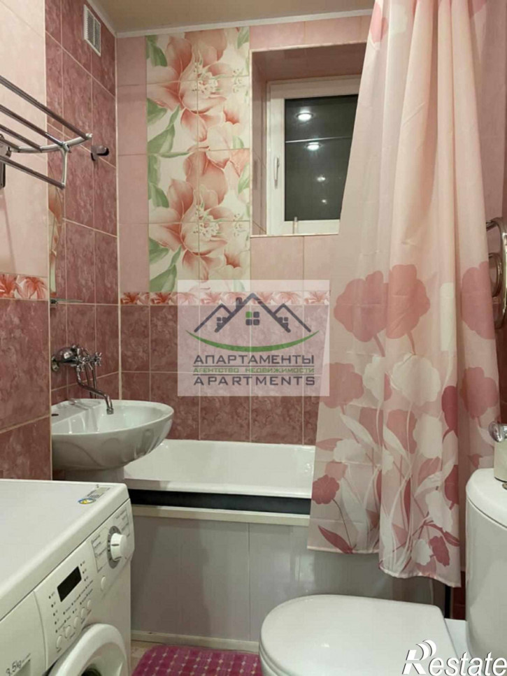 3-комн квартира Кирова пр-кт, 80
