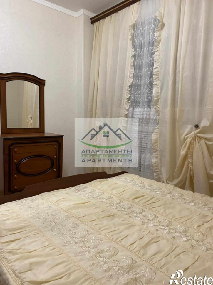 3-комн квартира Кирова пр-кт, 80