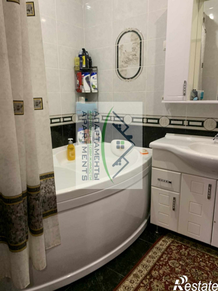 3-комн квартира Пестова ул, 13к2