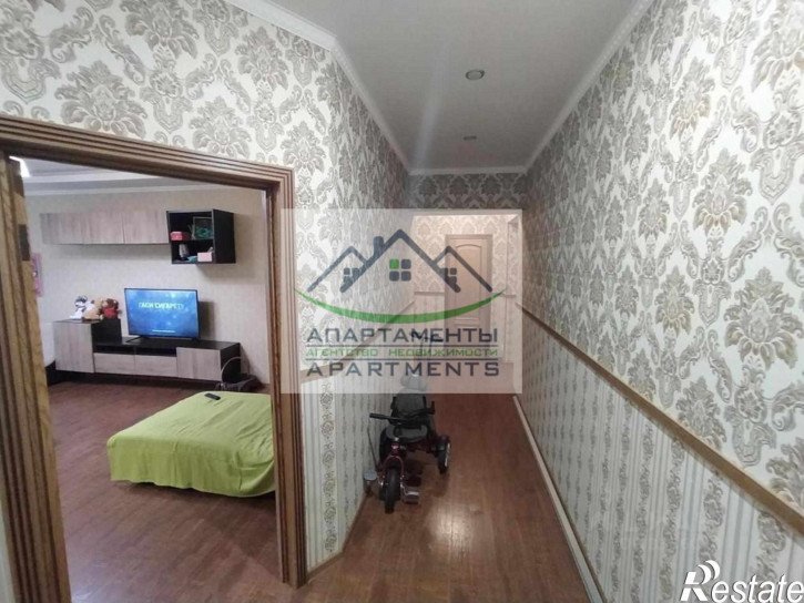 3-комн квартира Орджоникидзе ул, 84к1