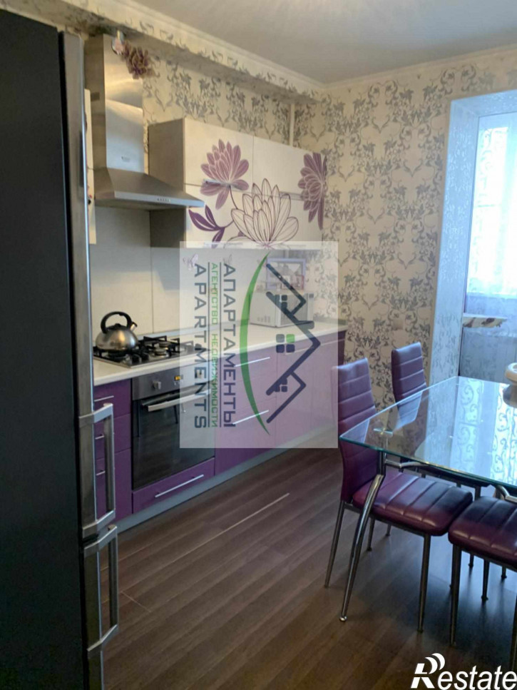 2-комн квартира Нежнова ул, 21к3