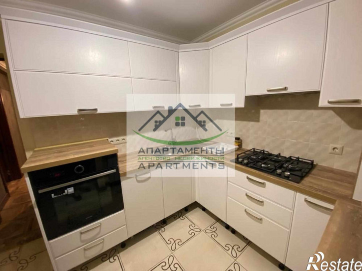 2-комн квартира Аллея Строителей ул, 4
