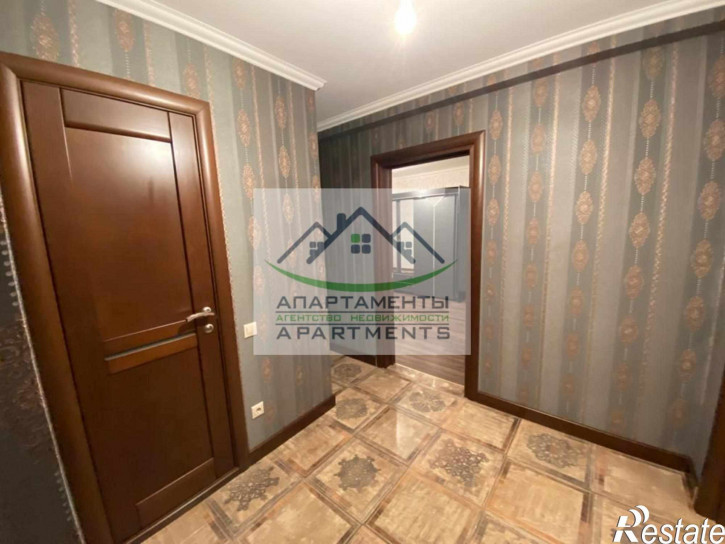 2-комн квартира Аллея Строителей ул, 4