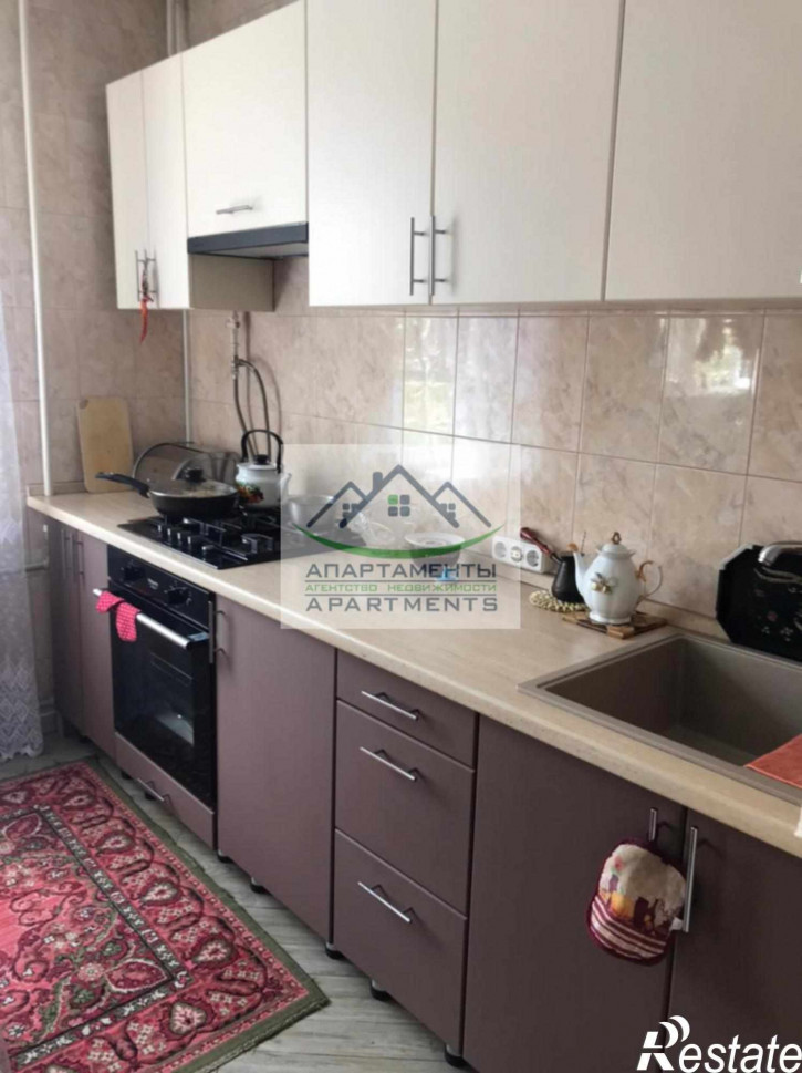 2-комн квартира Нежнова ул, 56