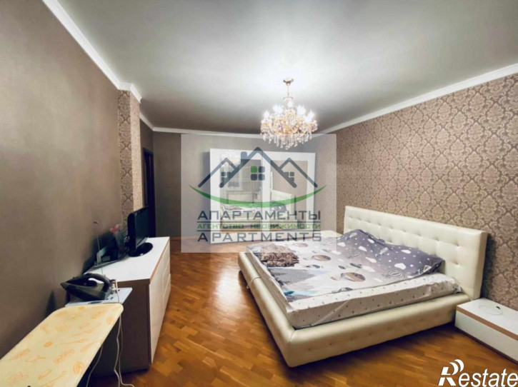 2-комн квартира Оранжерейная ул