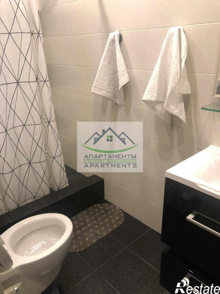 3-комн квартира Бунимовича ул, 19к2