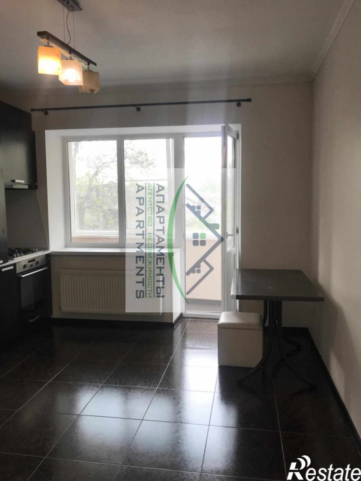 2-комн квартира Людкевича ул, 9