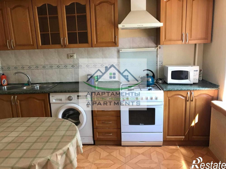 3-комн квартира Кочубея ул, 21к1