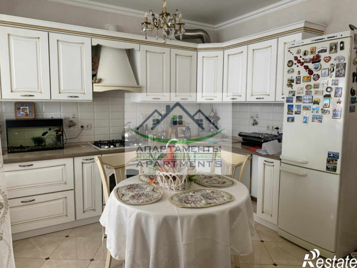 2-комн квартира Нежнова ул, 67к3
