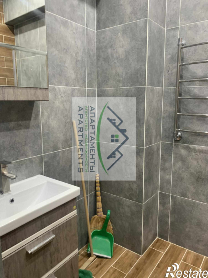 2-комн квартира Пестова ул, 9