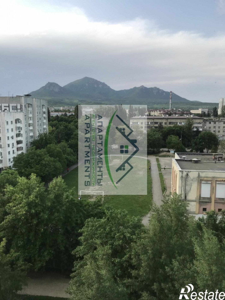 3-комн квартира Бутырина ул, 3