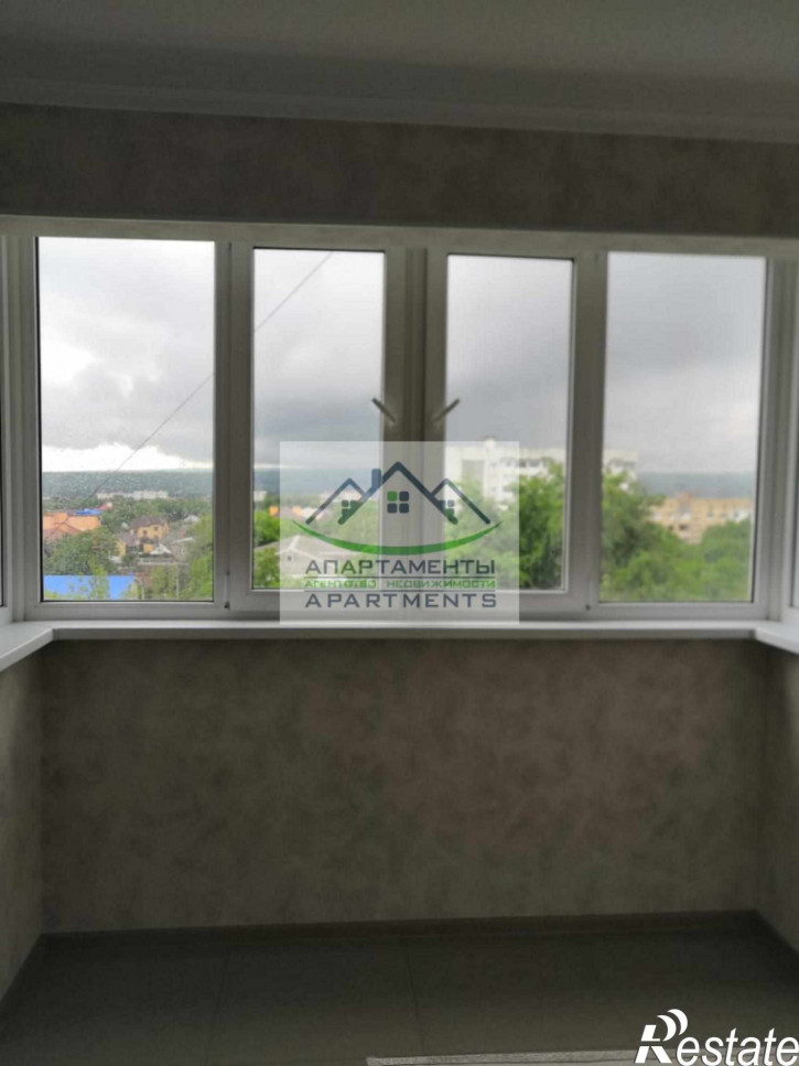 2-комн квартира Бутырина ул, 3