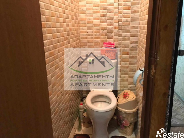 2-комн квартира Адмиральского ул, 8