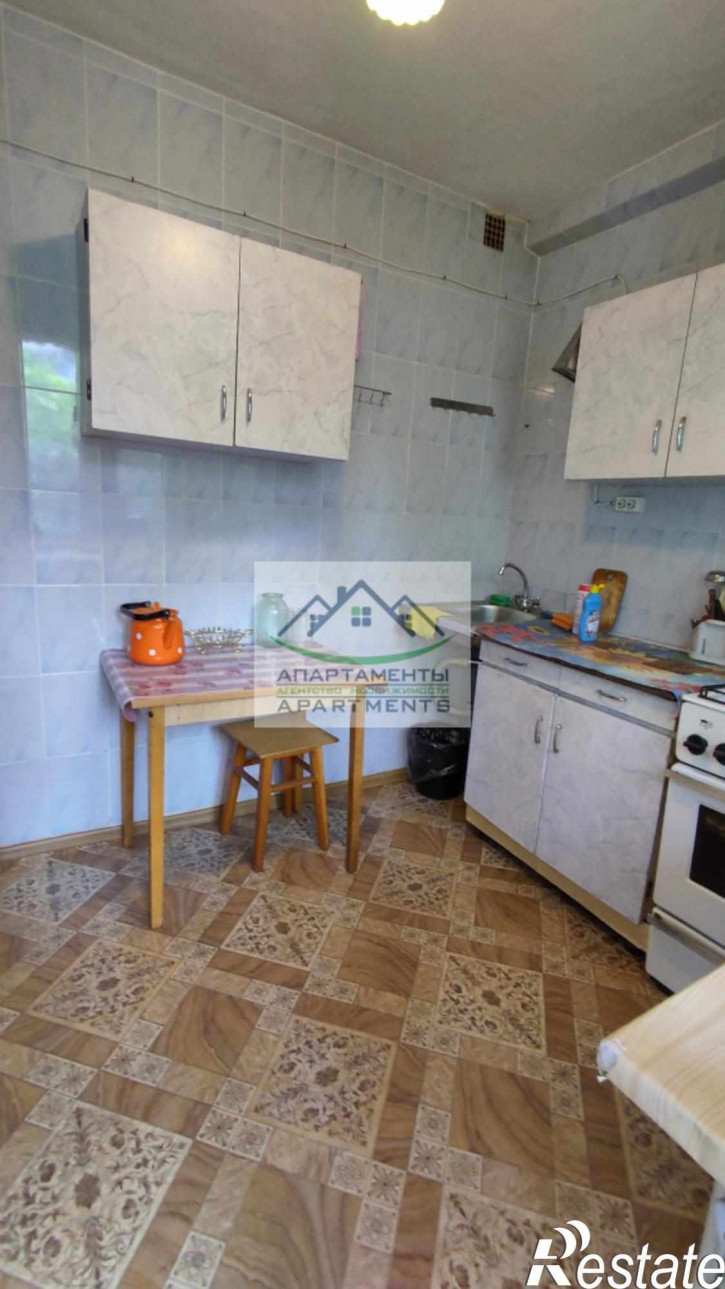 3-комн квартира Калинина пр-кт, 2к3