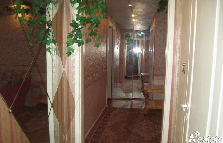 3-комн квартира Лакина ул, 143