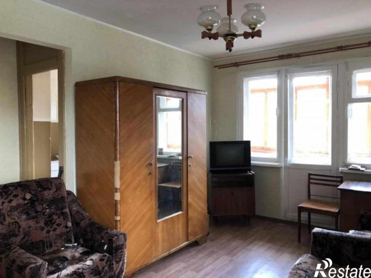 1-комн квартира Балакирева ул, 37