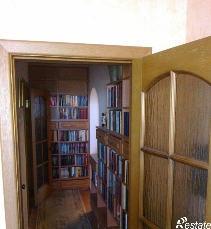 2-комн квартира Батурина ул, 37Б