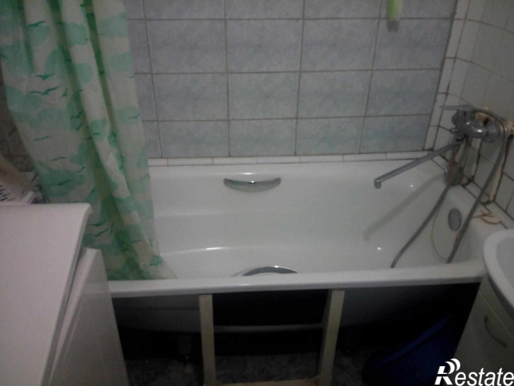 2-комн квартира Строителей пр-кт, 12