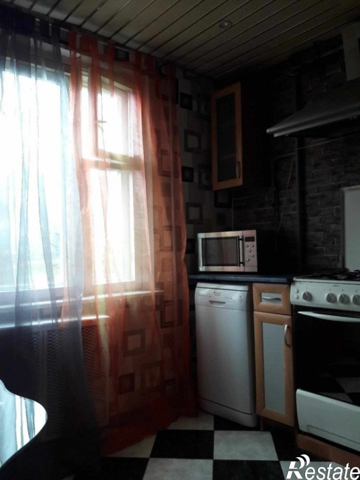 1-комн квартира Тихонравова ул, 3
