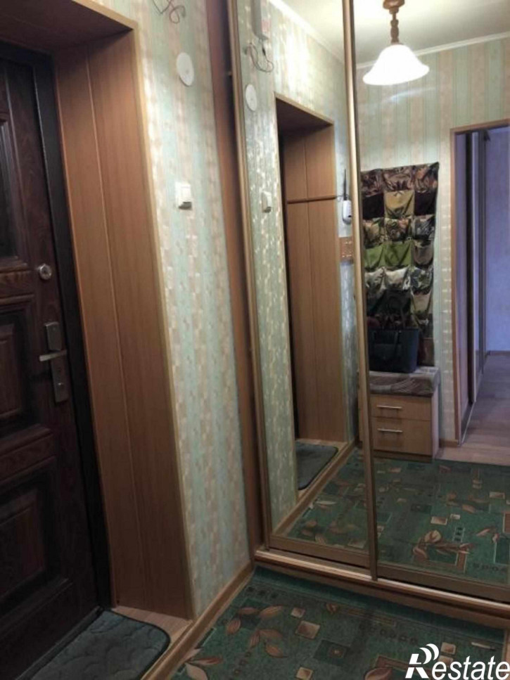 1-комн квартира Почаевская ул, 10