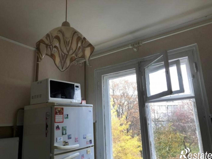 1-комн квартира Балакирева ул, 37