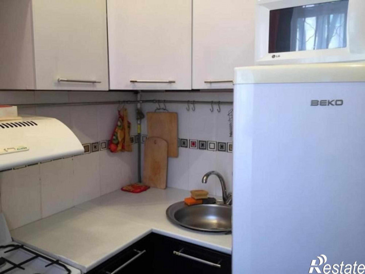 2-комн квартира Асаткина ул, 18