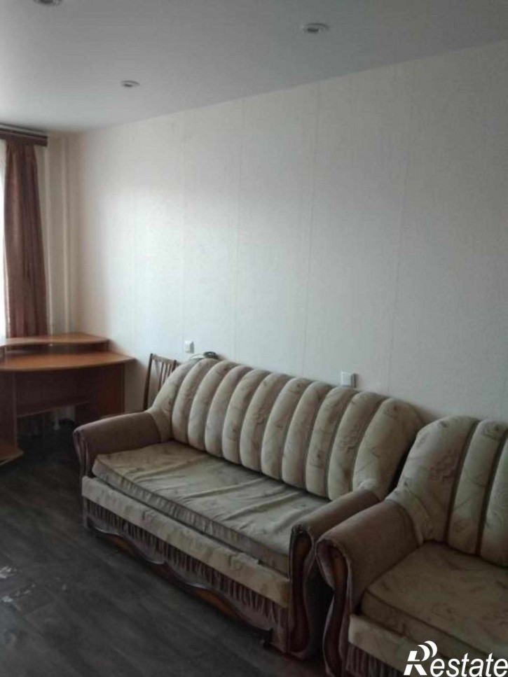 1-комн квартира Тракторная ул, 4