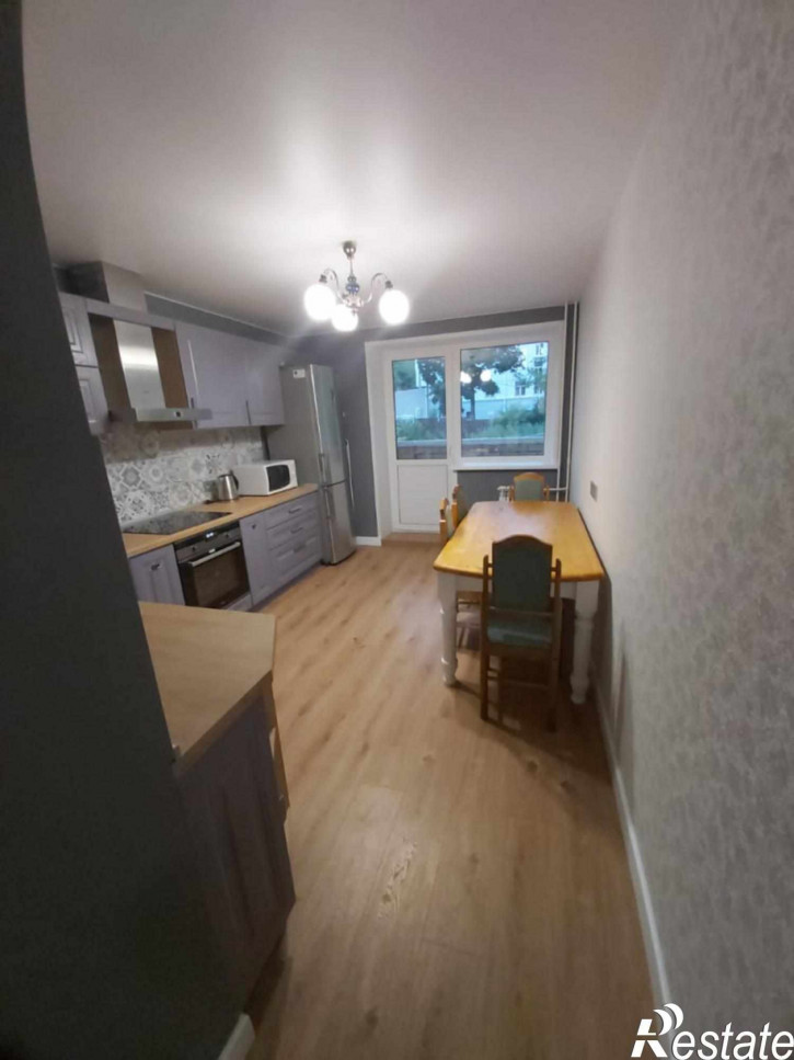2-комн квартира Малые Ременники ул, 9