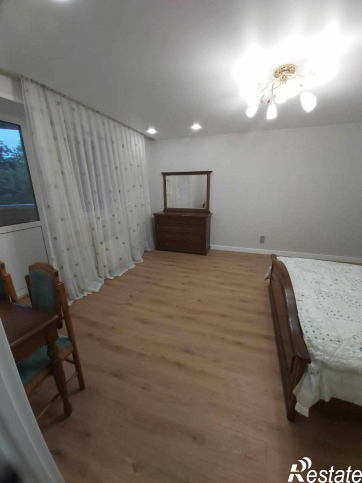 2-комн квартира Малые Ременники ул, 9