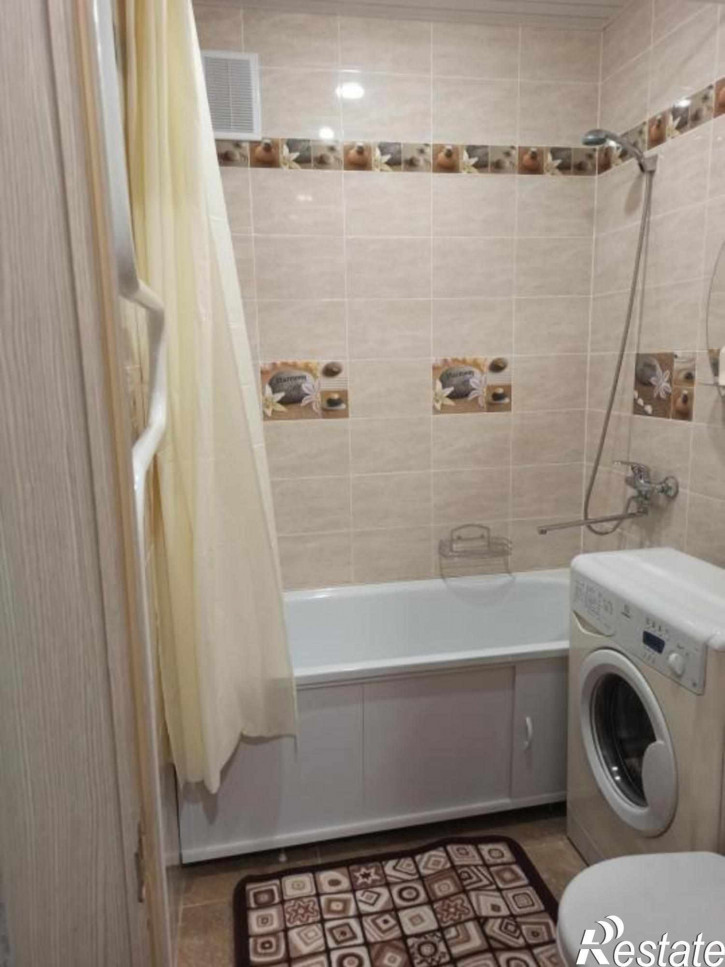 1-комн квартира Балакирева ул, 27