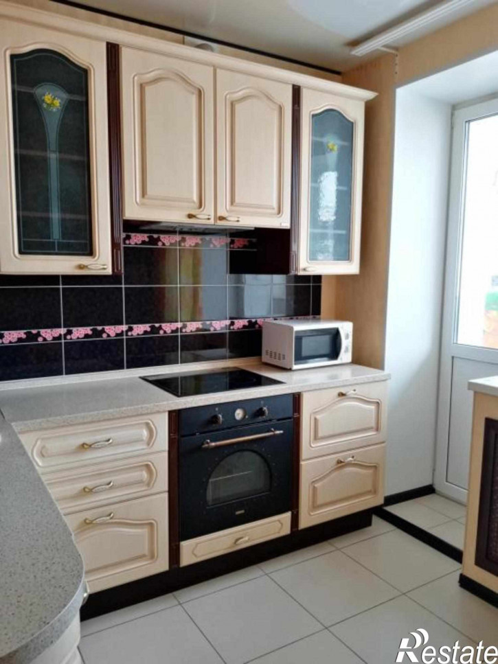 2-комн квартира Сакко и Ванцетти ул, 23Б