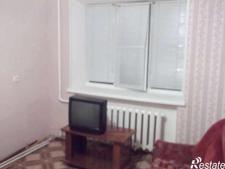 Комната Дворовая ул, 33к2