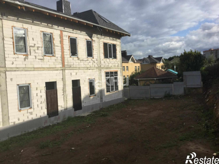 5-комн квартира в новом доме Зелёный дол ул, 11