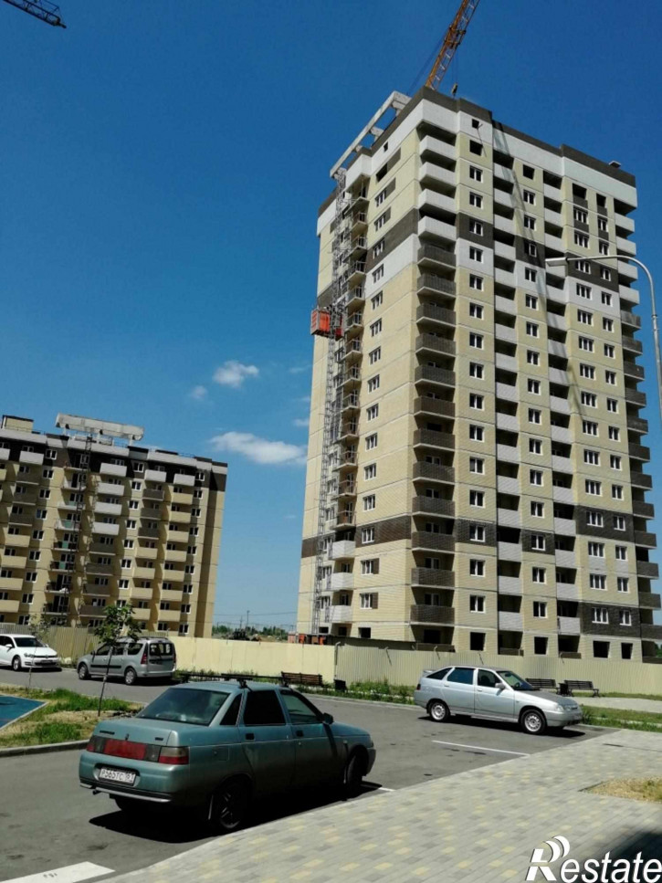 2-комн квартира Половинко ул