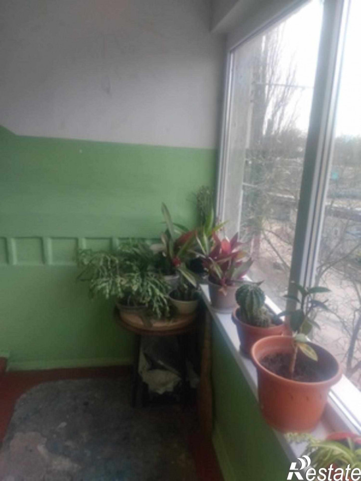 2-комн квартира Комарова ул