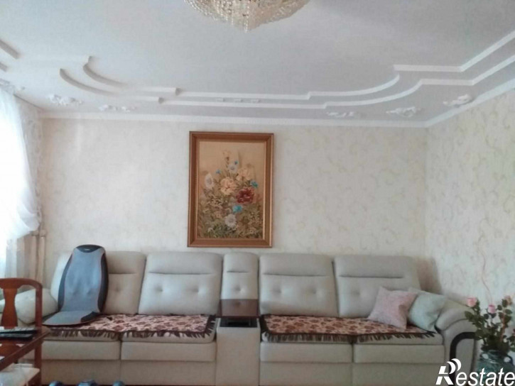3-комн квартира Крупской ул