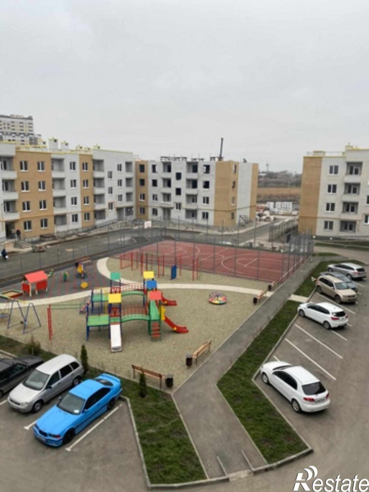 2-комн квартира Котова ул, 2