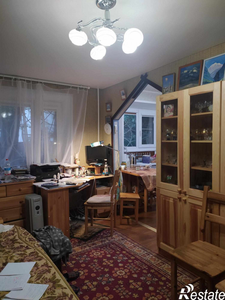 2-комн квартира Ушинского ул