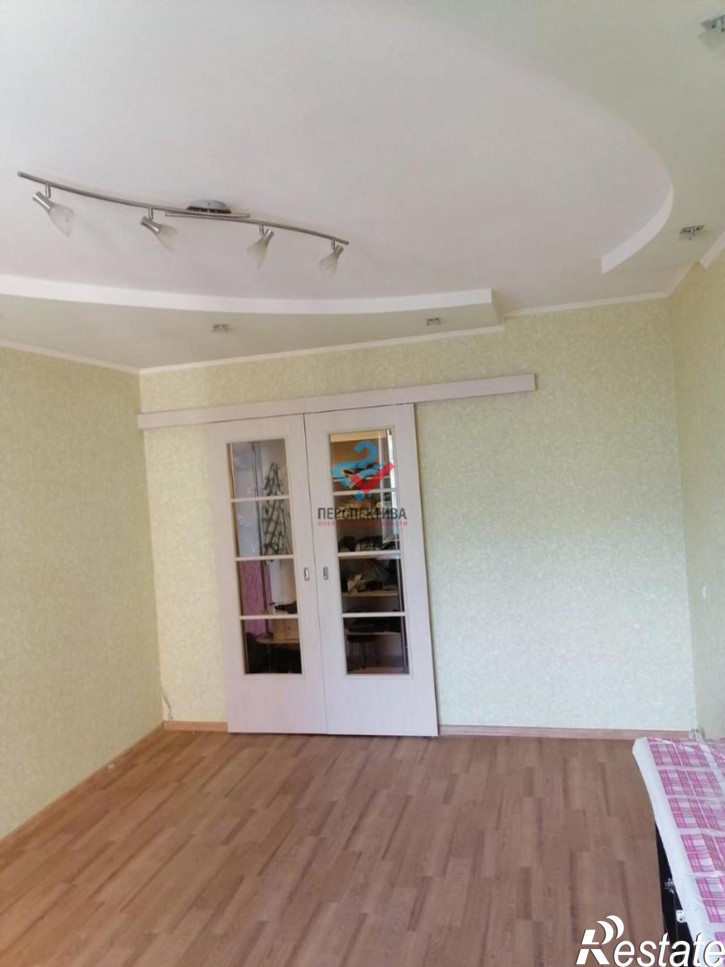3-комн квартира улица Терновского, 172
