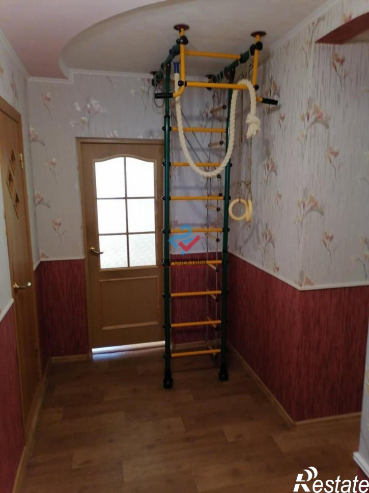 3-комн квартира улица Терновского, 172