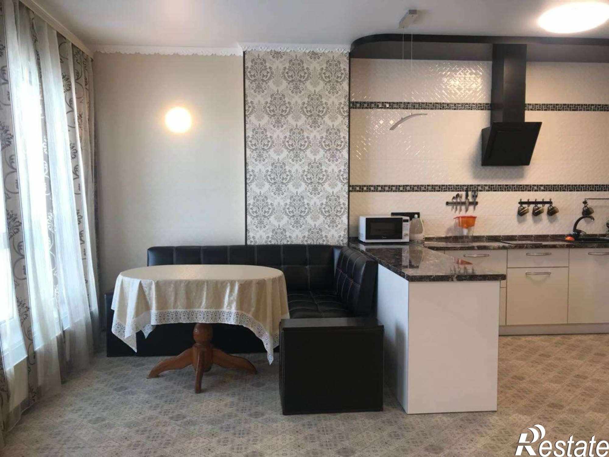 Сдать квартиру за 22 000 рублей на Гастелло улица, 22а