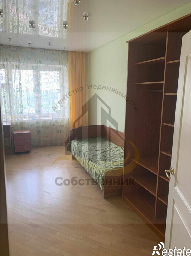 3-комн квартира Степной мкр, 15