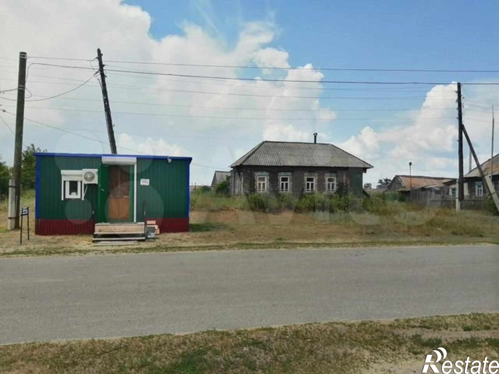 Купить дачу, дом, коттедж за 350 000 рублей на Центральная улица
