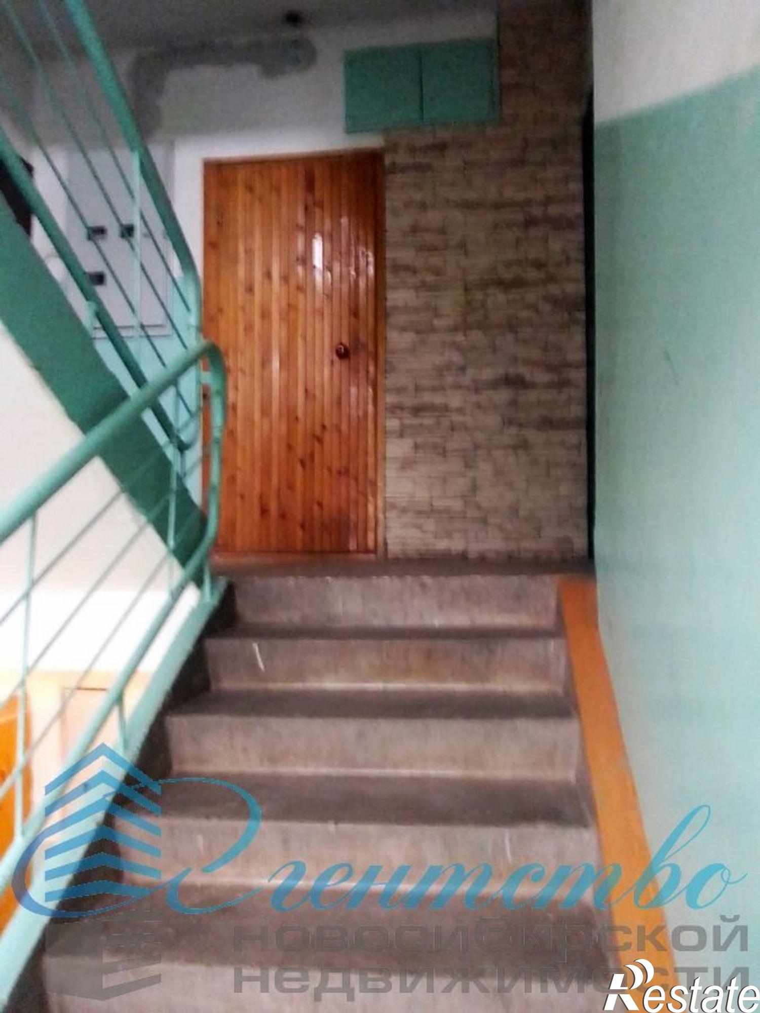 Купить квартиру за 1 900 000 рублей на Микрорайон,5