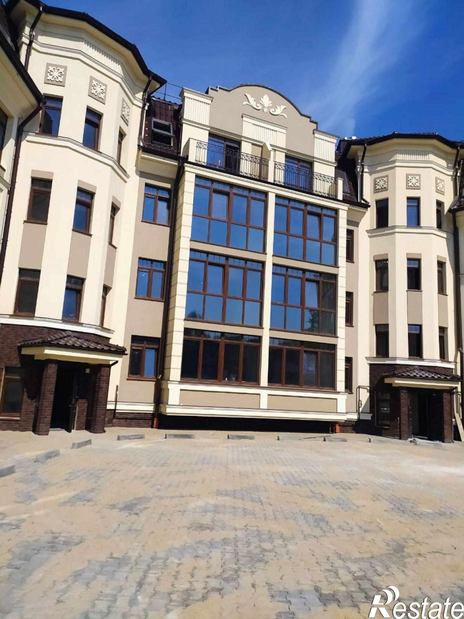 Купить квартиру за 10 500 000 рублей на Потемкина ул, 5