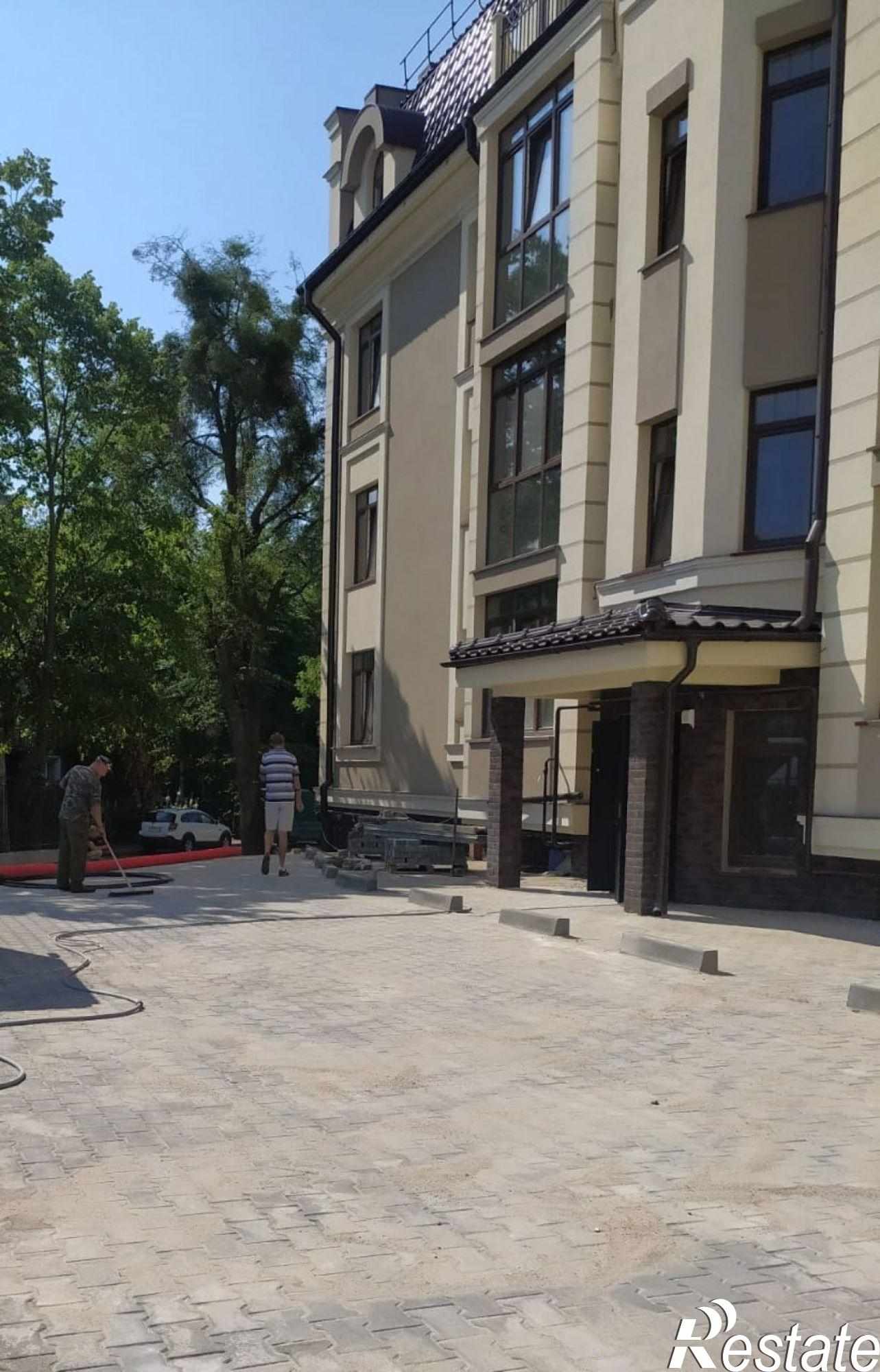 Купить квартиру за 14 168 000 рублей на Потемкина ул, 5