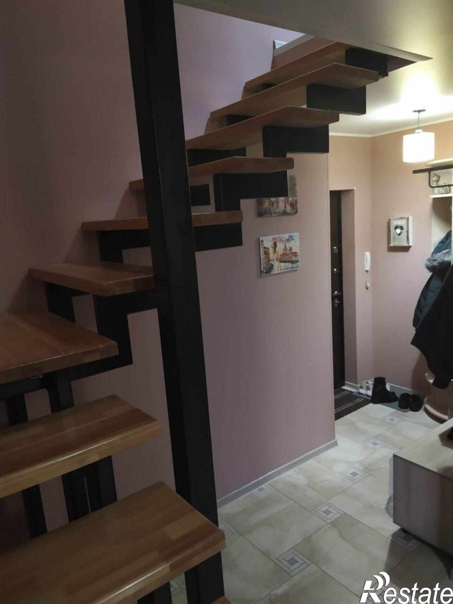 Купить квартиру за 5 700 000 рублей на Строительная ул, 17