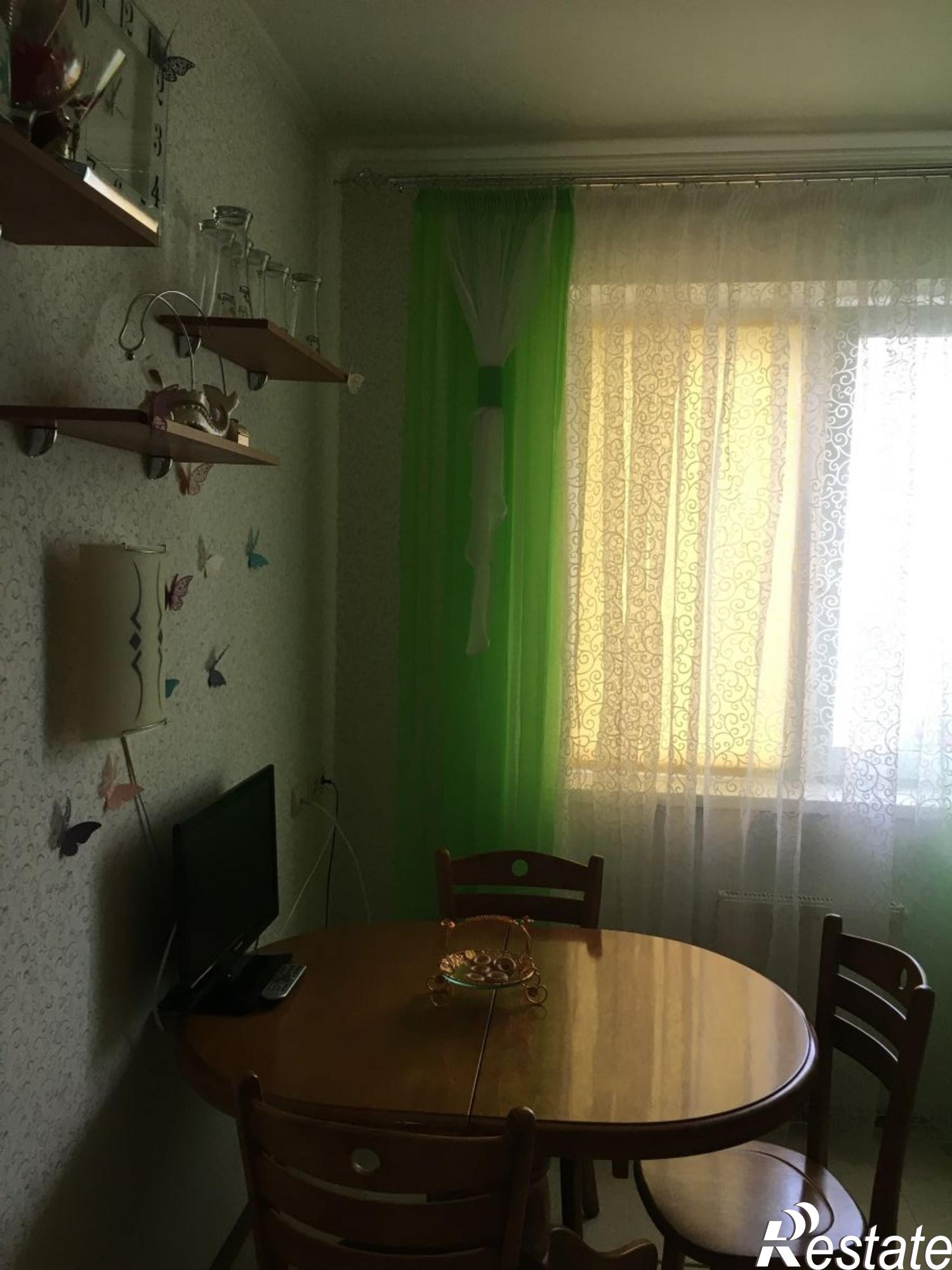 Купить квартиру за 5 300 000 рублей на Парковый пер, 8