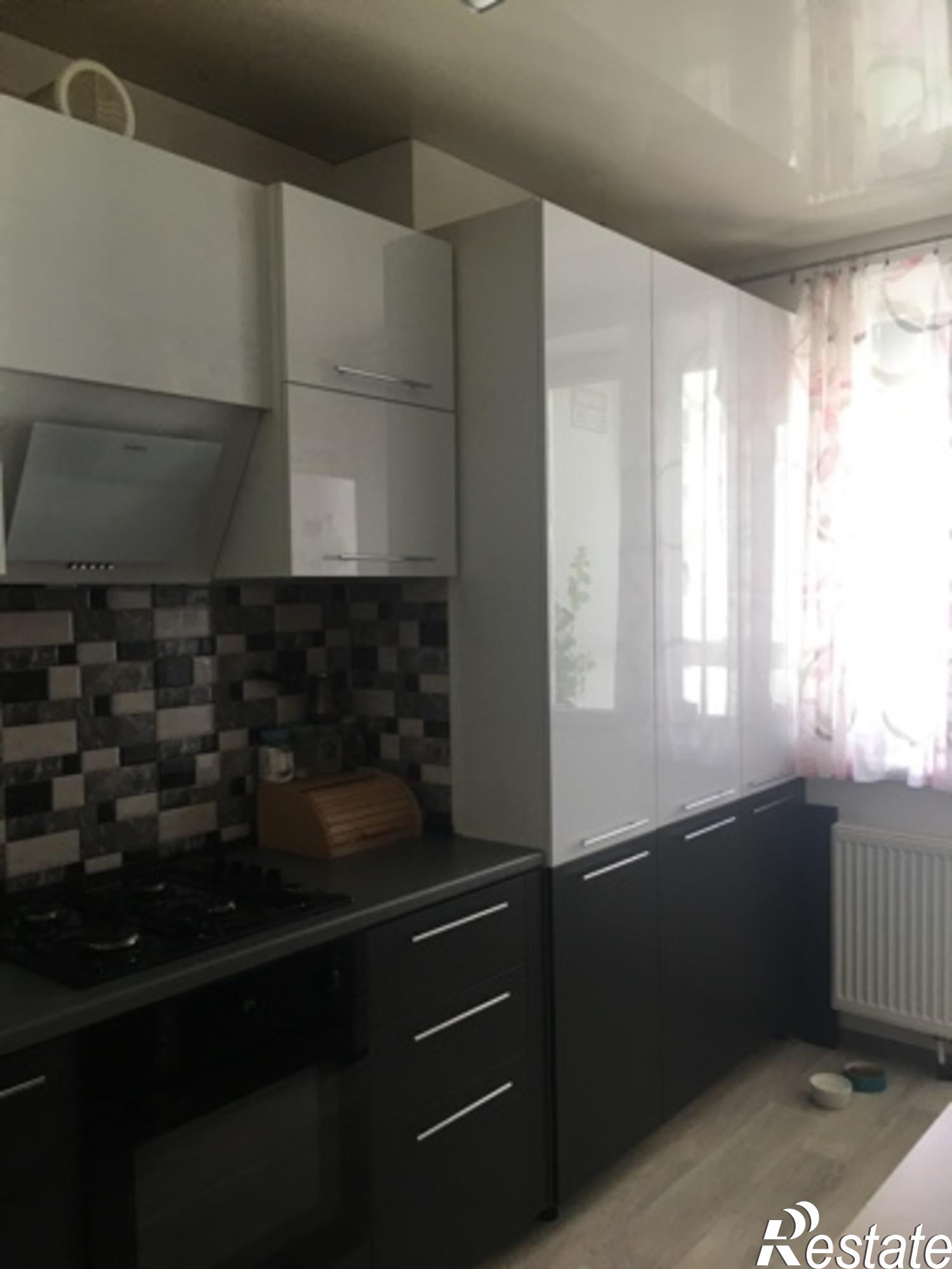 Купить квартиру за 5 600 000 рублей на Маршала Новикова ул, 11