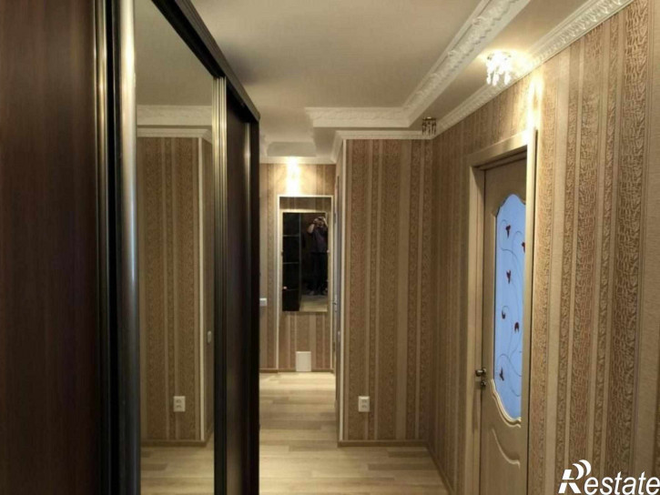 3-комн квартира Адмирала Трибуца наб, 63